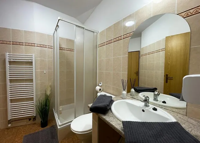 Colchi Hotel